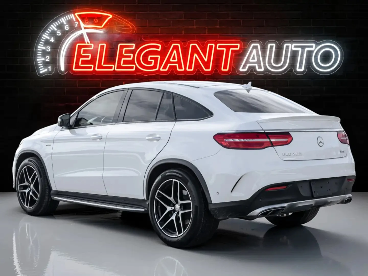 Mercedes-Benz GLE 450 COUPE AMG | 360* КАМЕРА | СЕРВИЗНА ИСТОРИЯ | , снимка 4 - Автомобили и джипове - 54034388
