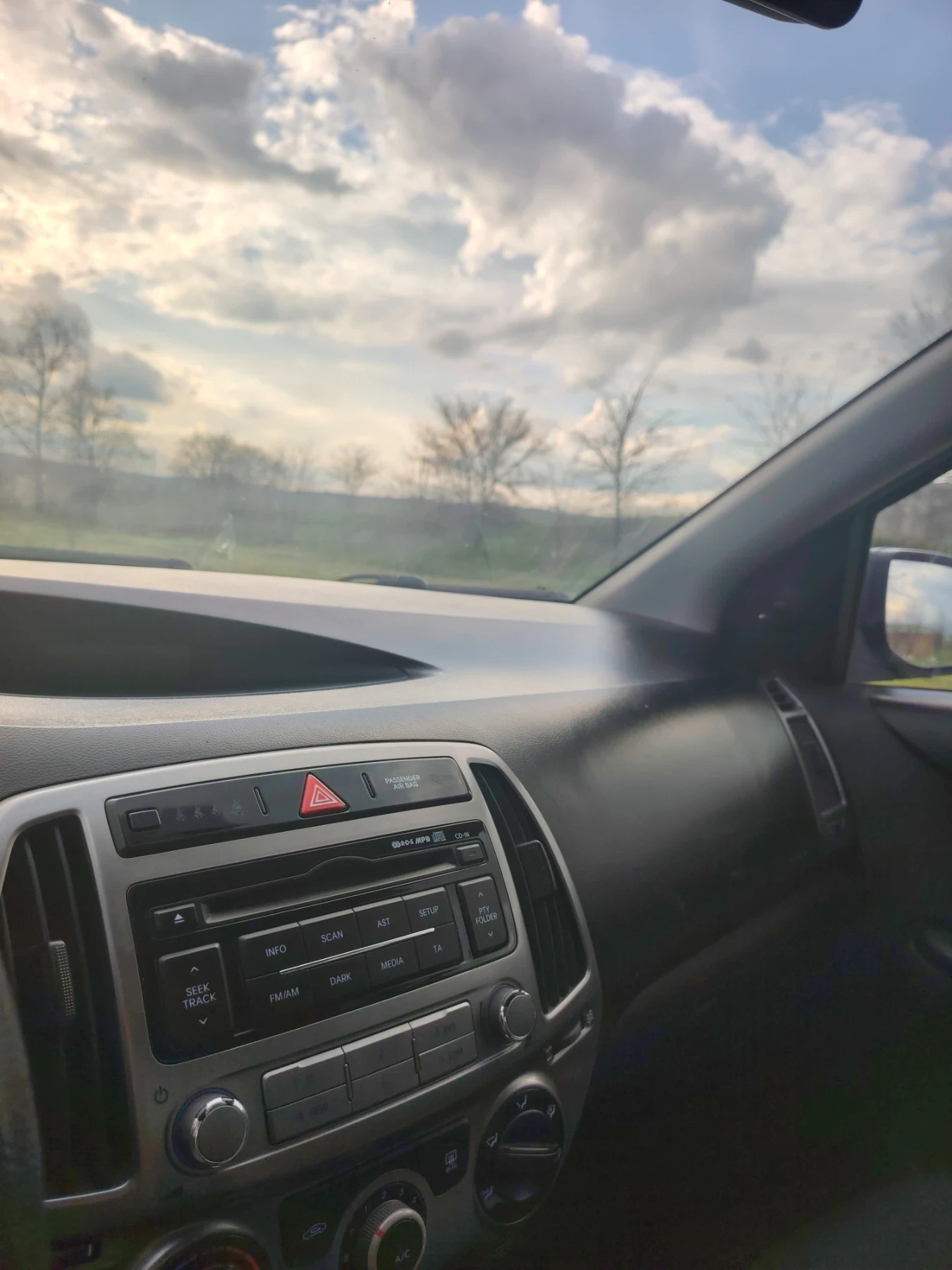 Hyundai I20, снимка 6 - Автомобили и джипове - 54048694