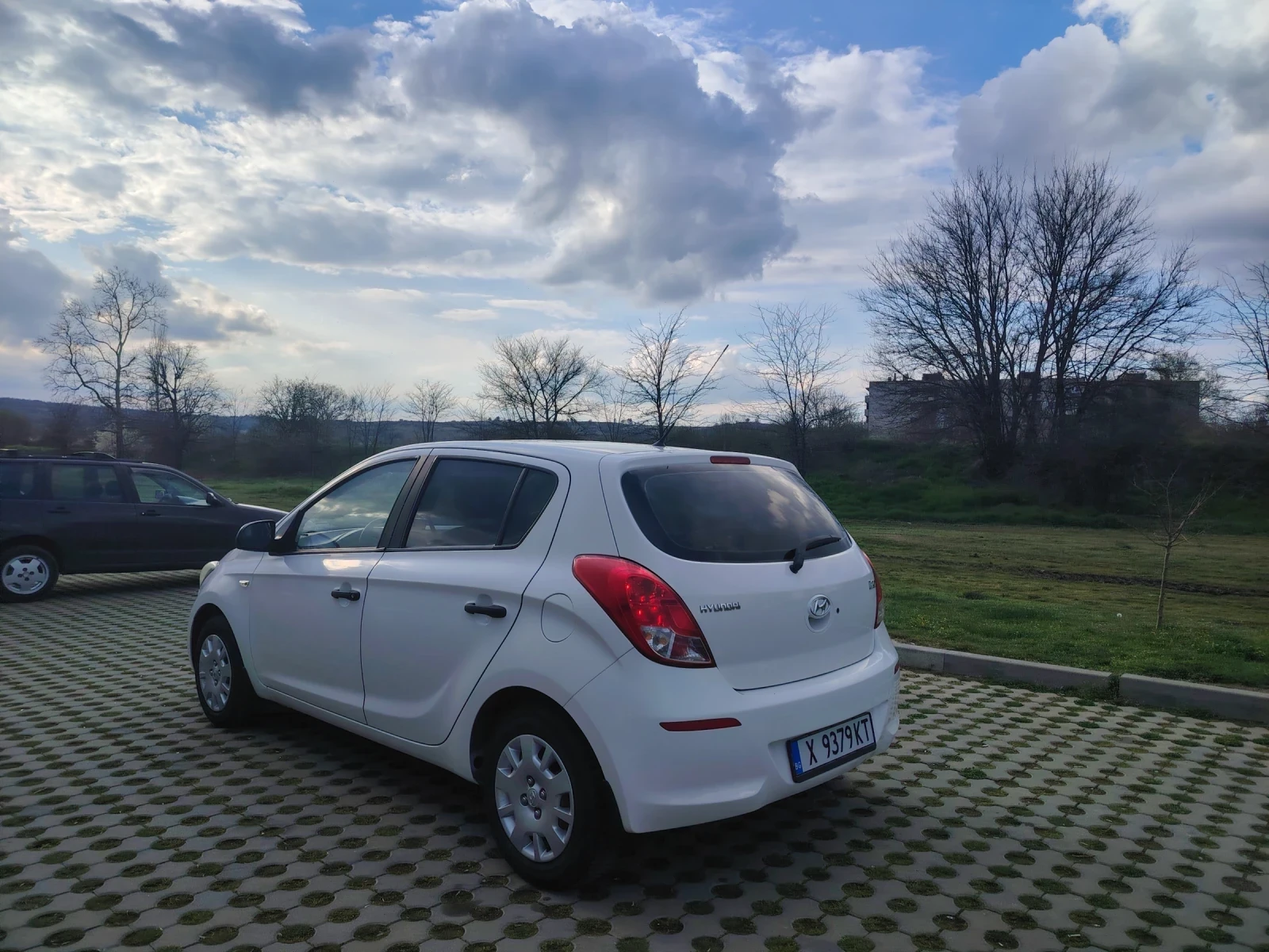 Hyundai I20, снимка 4 - Автомобили и джипове - 54048694