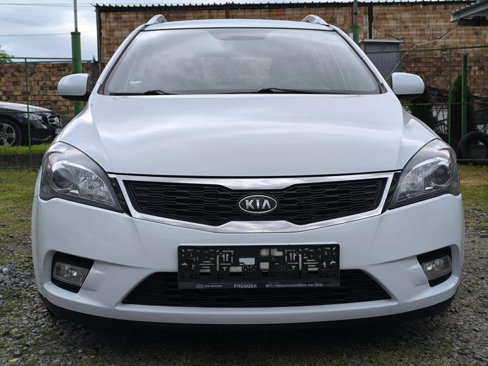 Kia Ceed FACE LIFT-1.6CRDI-90кс-6 скорости-КЛИМА-EURO 5 !!!, снимка 8 - Автомобили и джипове - 54470128