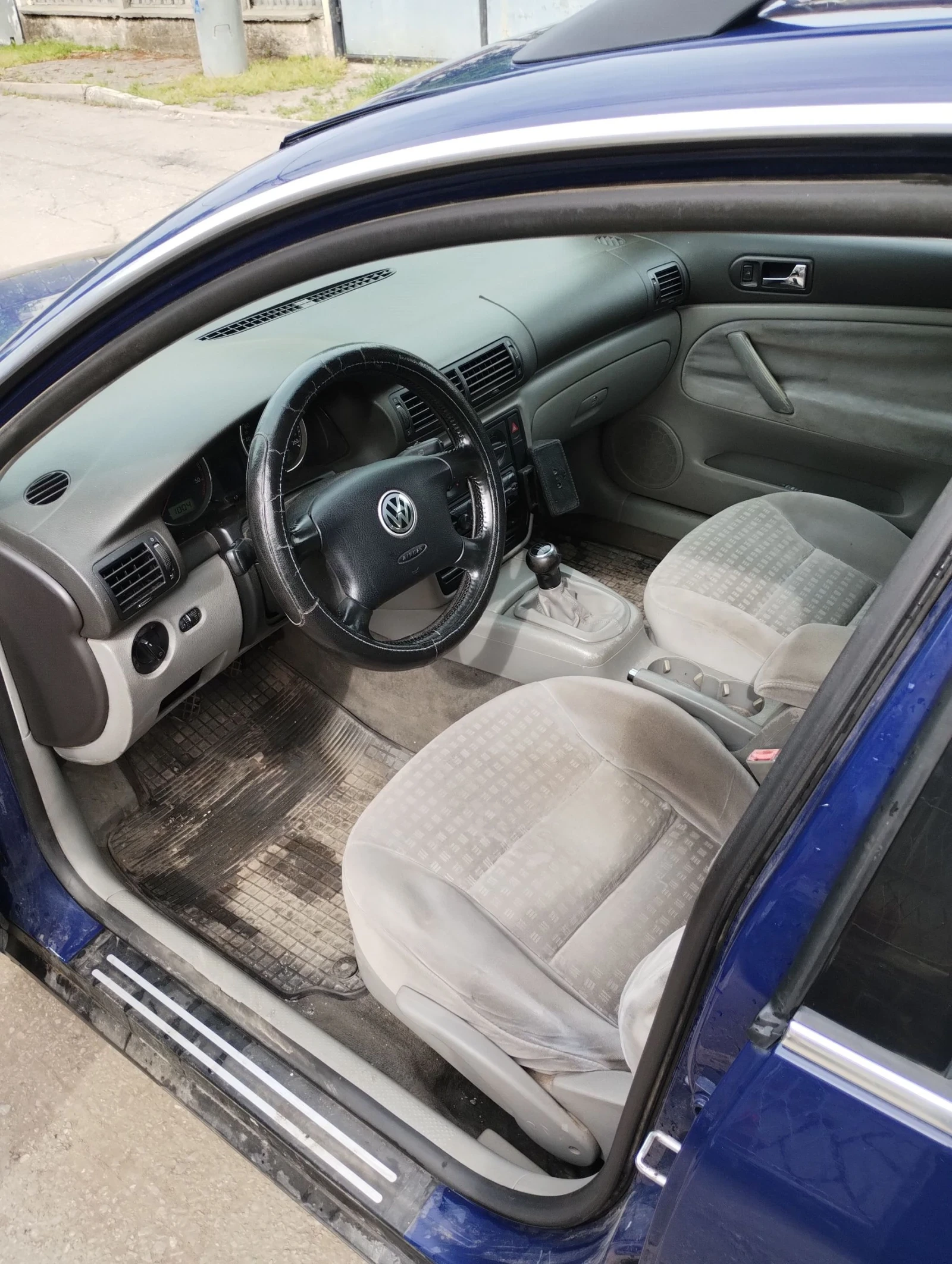 VW Passat, снимка 9 - Автомобили и джипове - 54511853