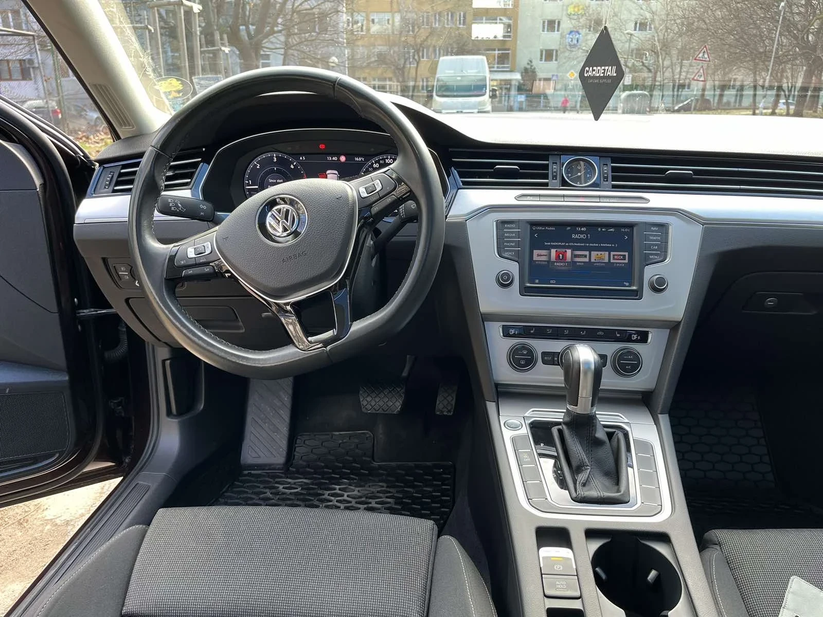 VW Passat 2.0 TDI 6DSG Comfortline, снимка 6 - Автомобили и джипове - 54575295