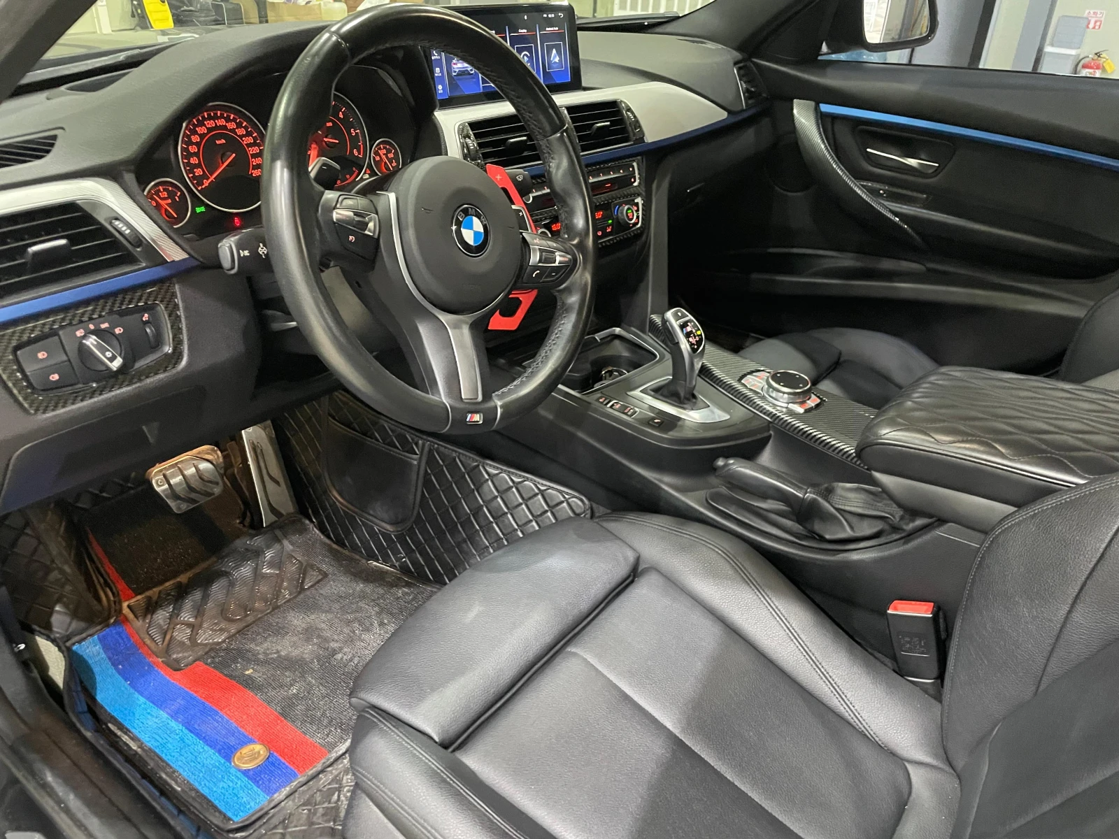 BMW 320 d RWD B47 LCI (FaceLift) ! M Pack !, снимка 8 - Автомобили и джипове - 54947478