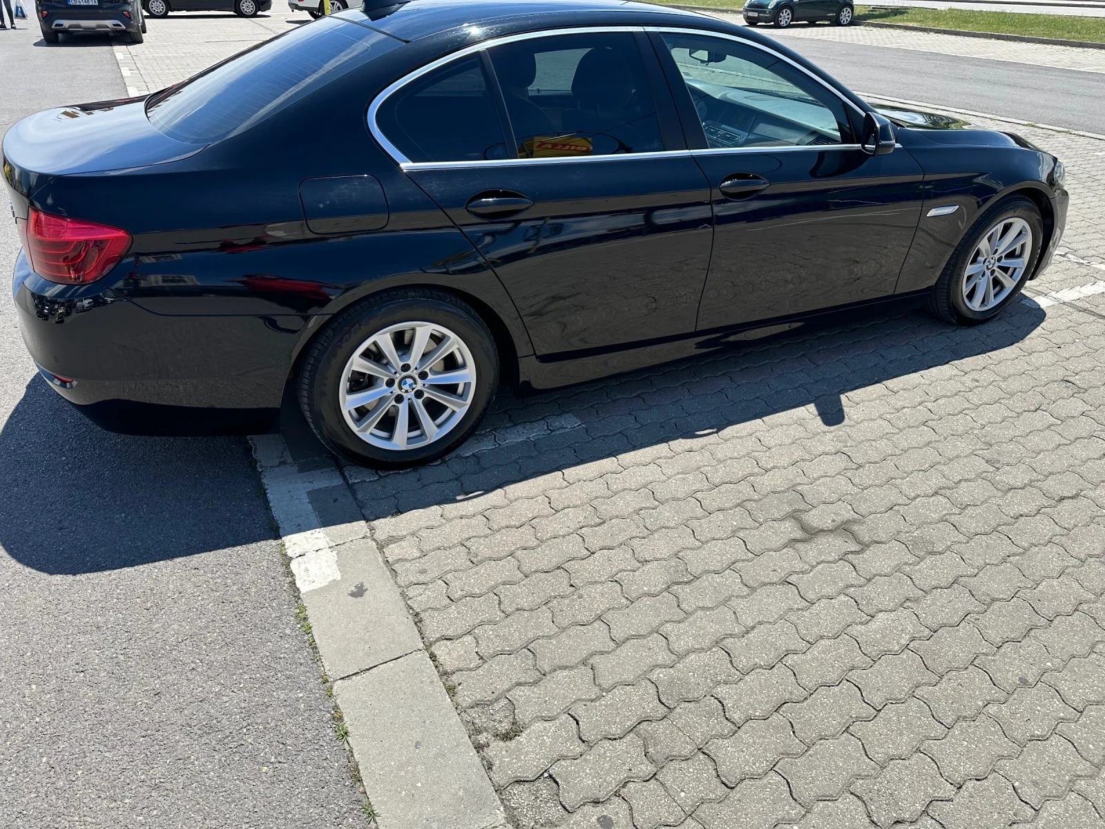BMW 520 xDrive, снимка 7 - Автомобили и джипове - 55354146