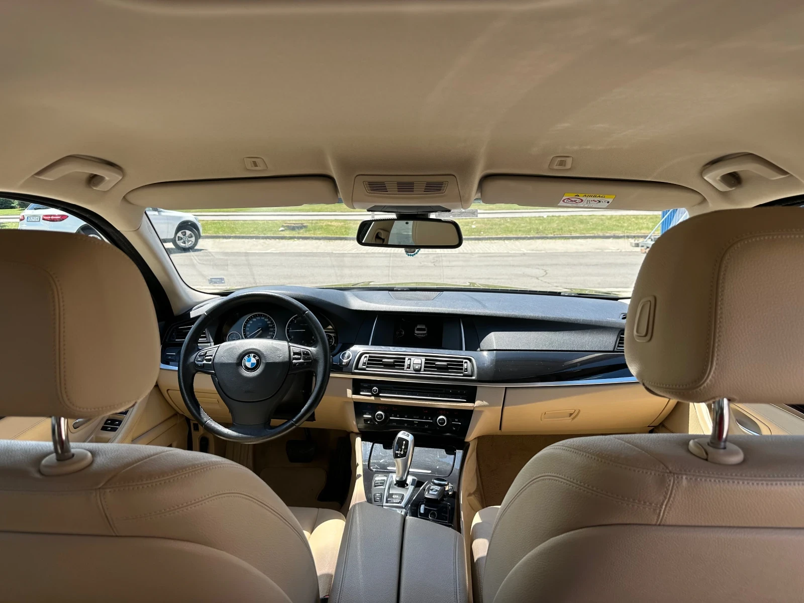BMW 520 xDrive, снимка 10 - Автомобили и джипове - 55354146