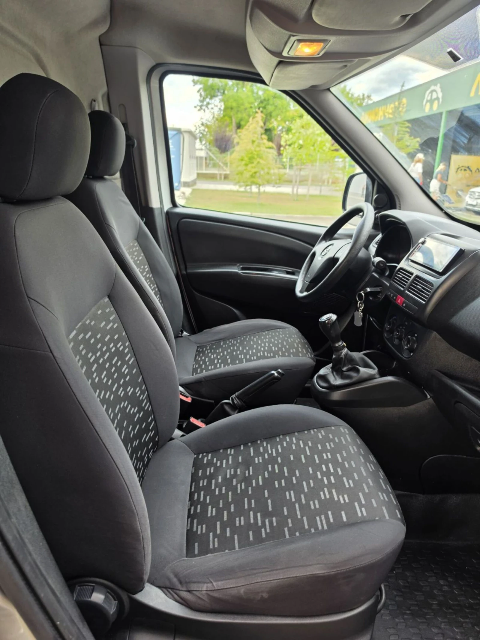 Opel Combo Преглед, Гражданска и Винетка, снимка 14 - Автомобили и джипове - 55397202