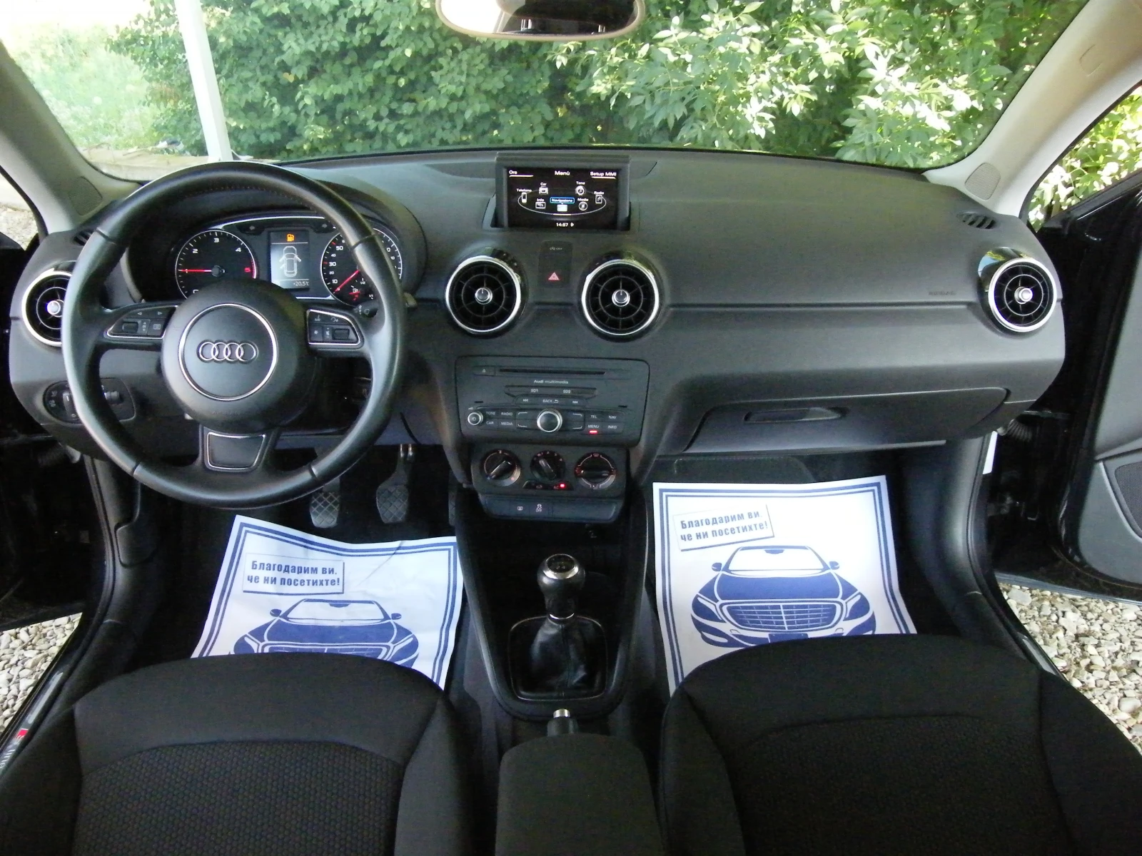 Audi A1 1.6 SPORTBACK S-LINE  NAVI, снимка 15 - Автомобили и джипове - 55553921