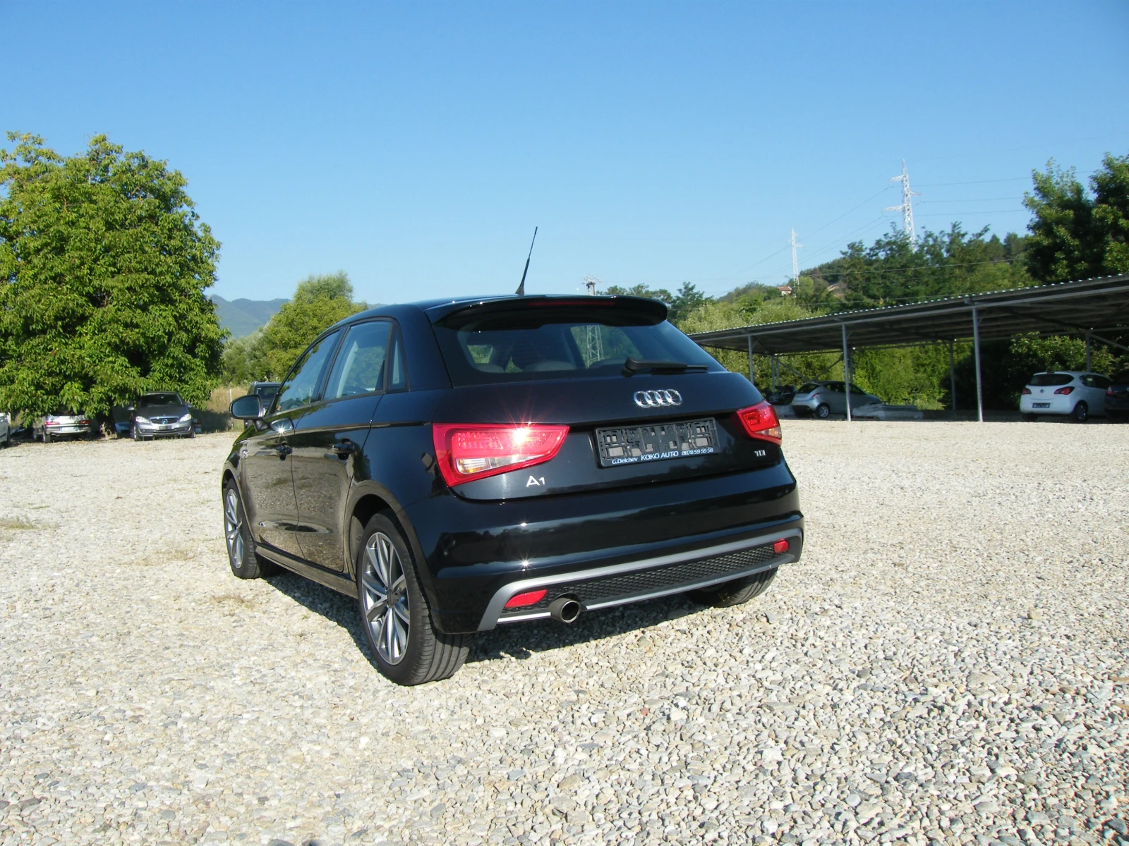 Audi A1 1.6 SPORTBACK S-LINE  NAVI, снимка 5 - Автомобили и джипове - 55553921