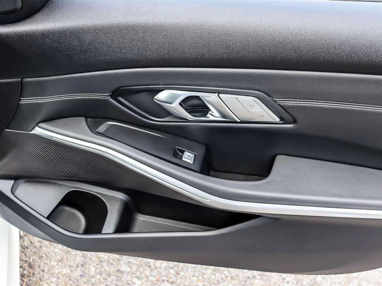 BMW 330  XDRIVE M SPORT PKG   | Mobile.bg � ����������� 13