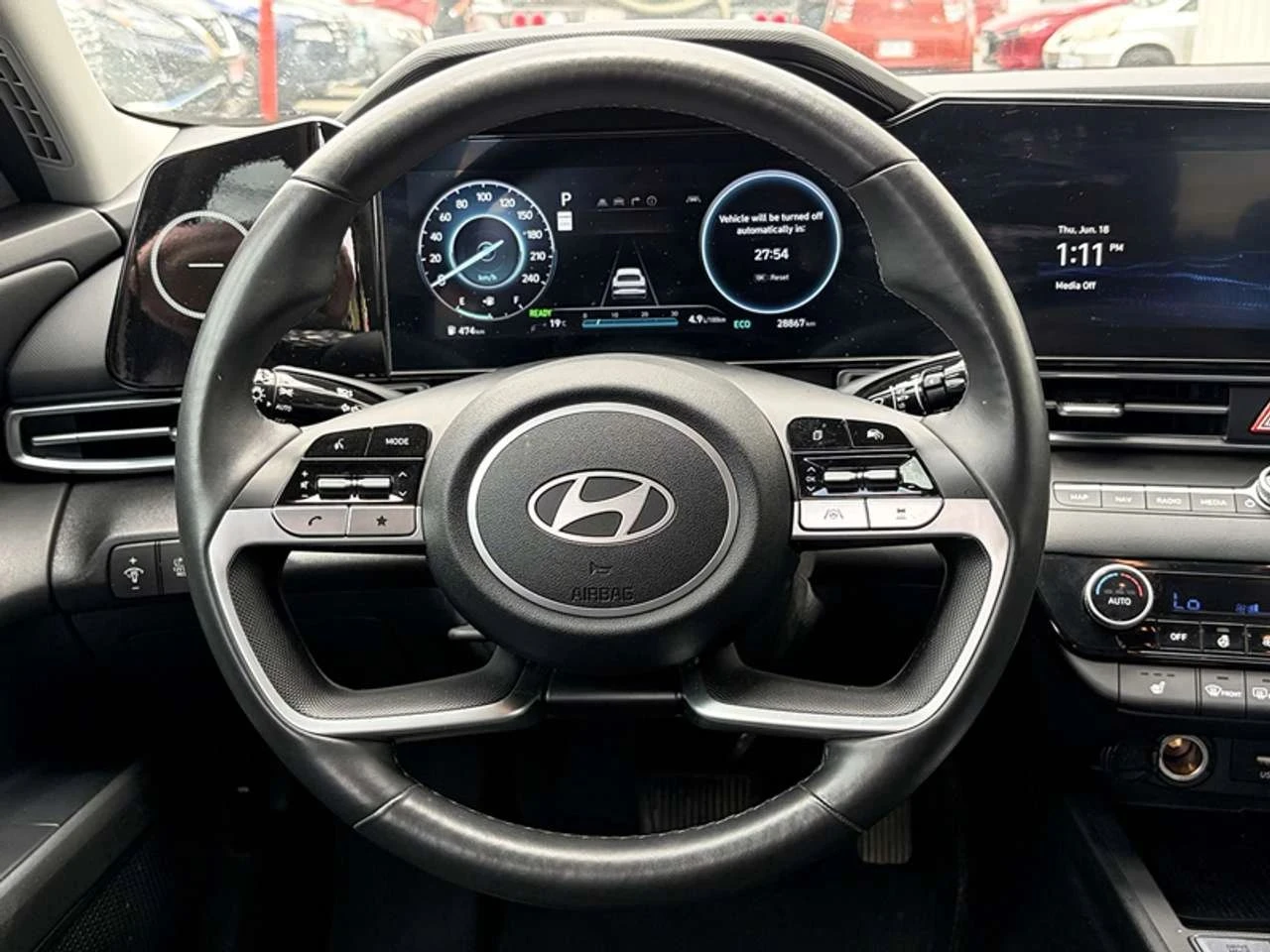 Hyundai Elantra, снимка 12 - Автомобили и джипове - 56707505