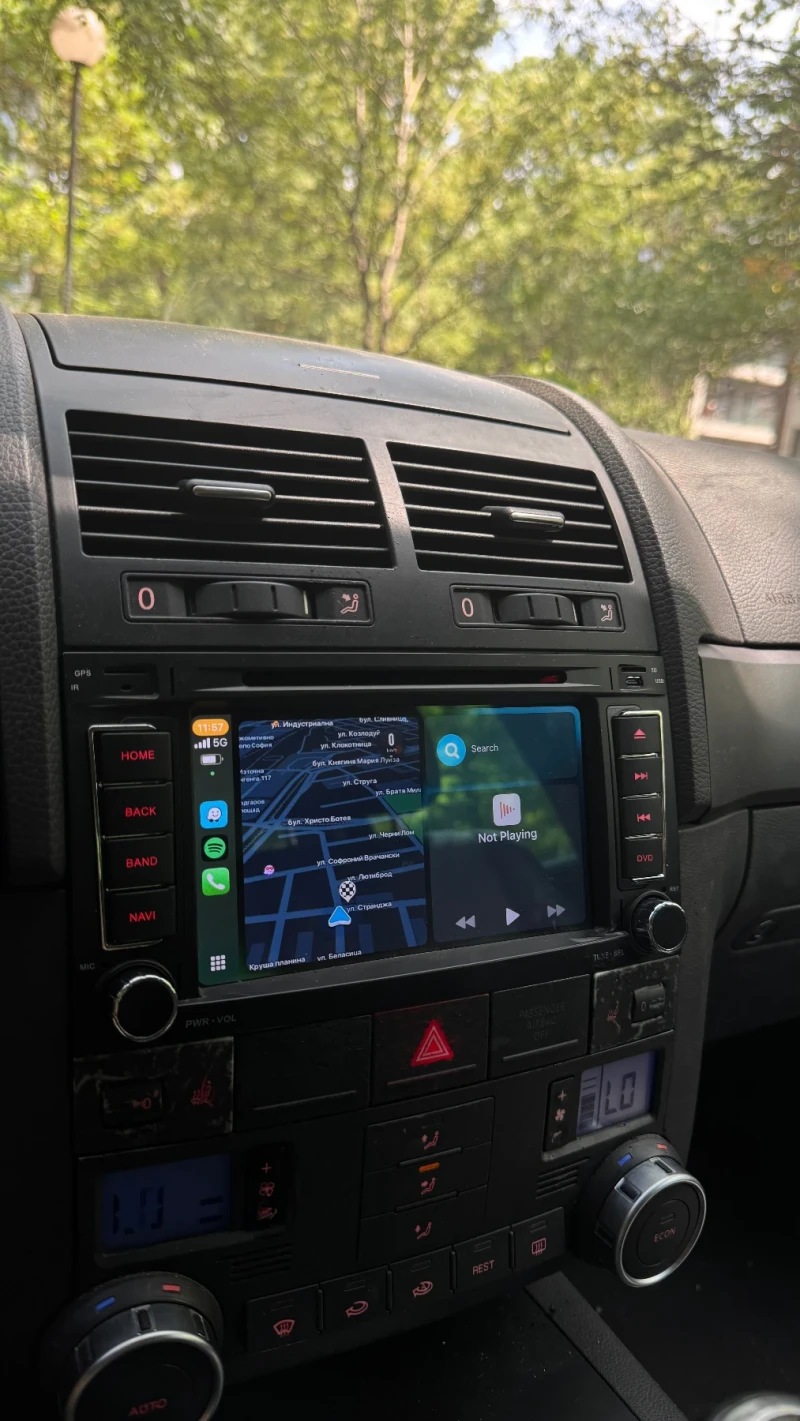 VW Touareg 2.5 TDI ПОДГРЕВ CARPLAY, снимка 7 - Автомобили и джипове - 52139989