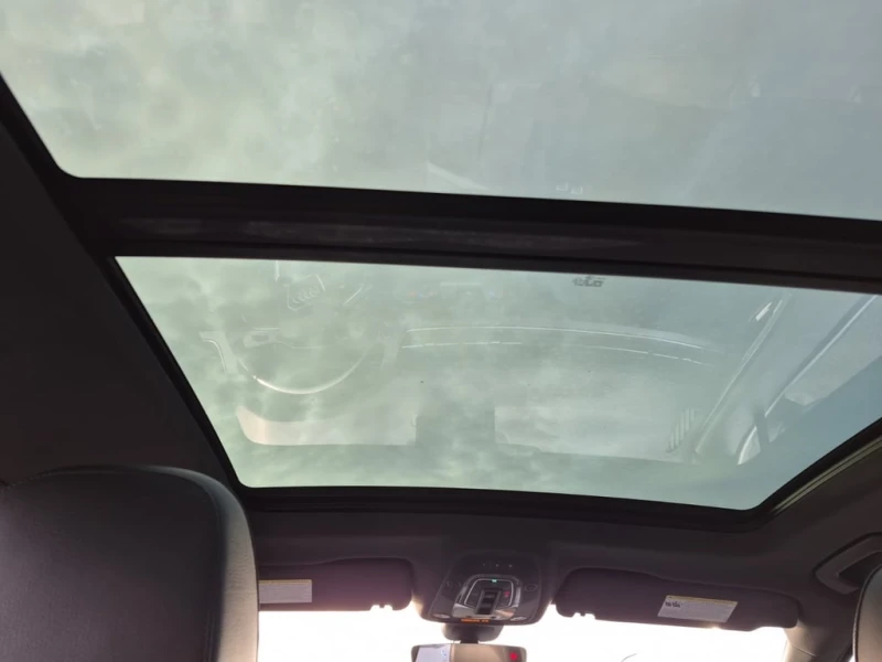 Audi Q7 * TECHNIK * CARFAX * БЕЗ ПЪРВОНАЧАЛНА ВНОСКА, снимка 12 - Автомобили и джипове - 53000959