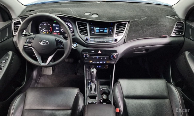 Hyundai Tucson, снимка 7 - Автомобили и джипове - 53200809