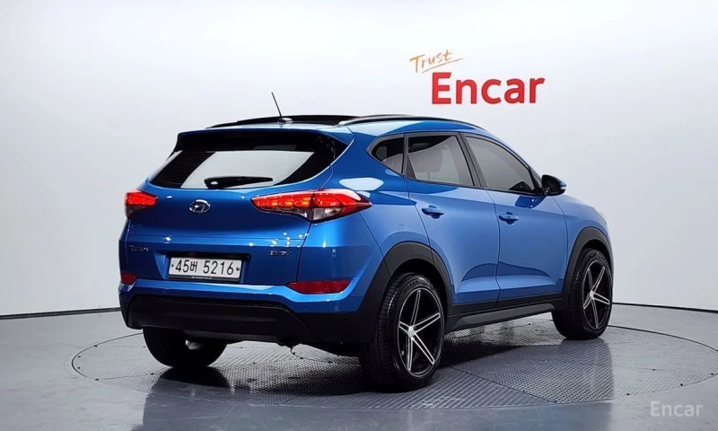 Hyundai Tucson, снимка 2 - Автомобили и джипове - 53200809