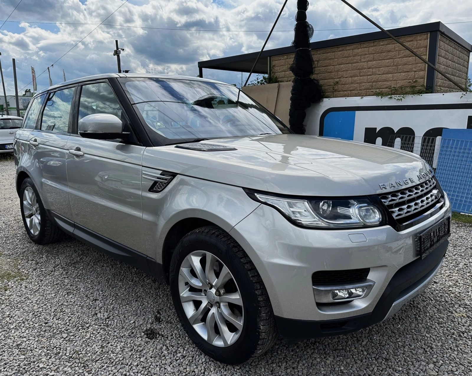 Land Rover Range Rover Sport 3.0d HSE EURO-6B/NAVI/HEAD UP - изображение 3