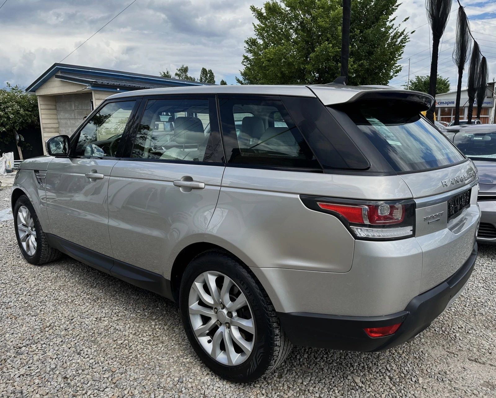 Land Rover Range Rover Sport 3.0d HSE EURO-6B/NAVI/HEAD UP - изображение 6