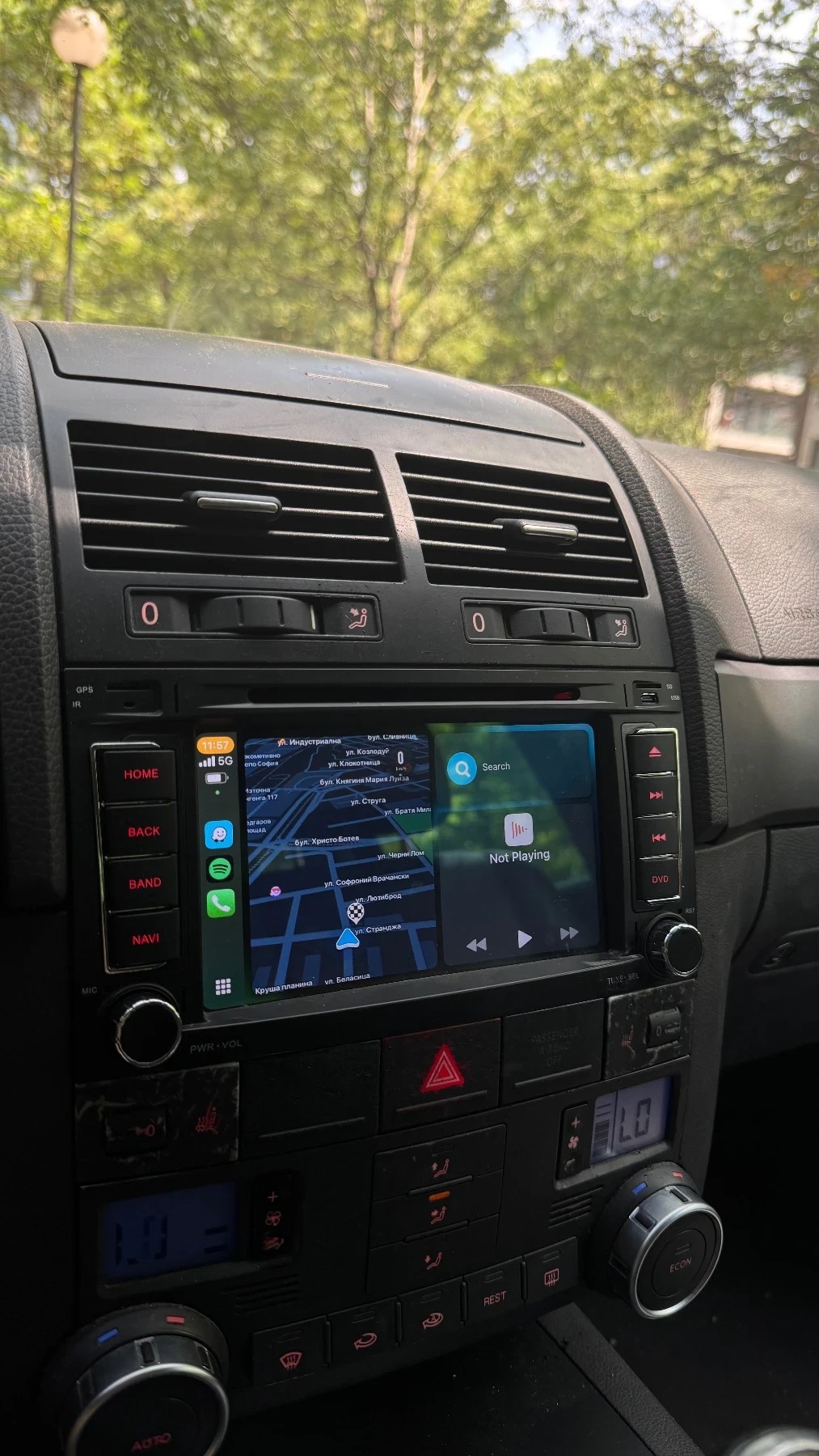 VW Touareg 2.5 TDI ПОДГРЕВ CARPLAY - изображение 7
