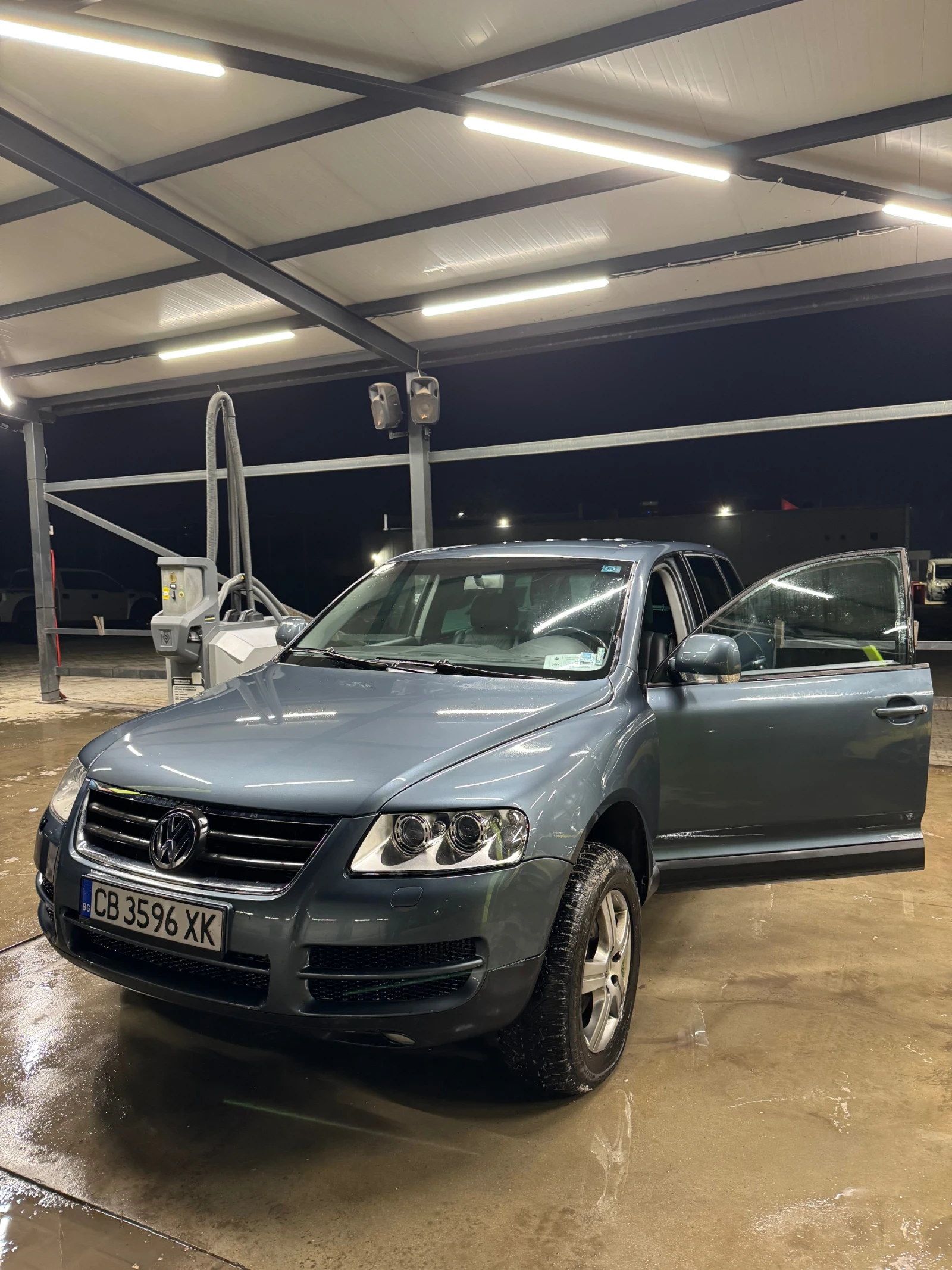 VW Touareg 2.5 TDI  CARPLAY | Mobile.bg   1