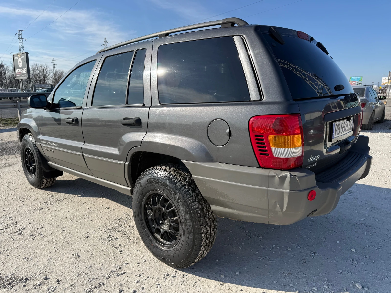 Jeep Grand cherokee 4.0 БЕНЗИН/ГАЗ#АВТОМАТИК, снимка 3 - Автомобили и джипове - 53784494