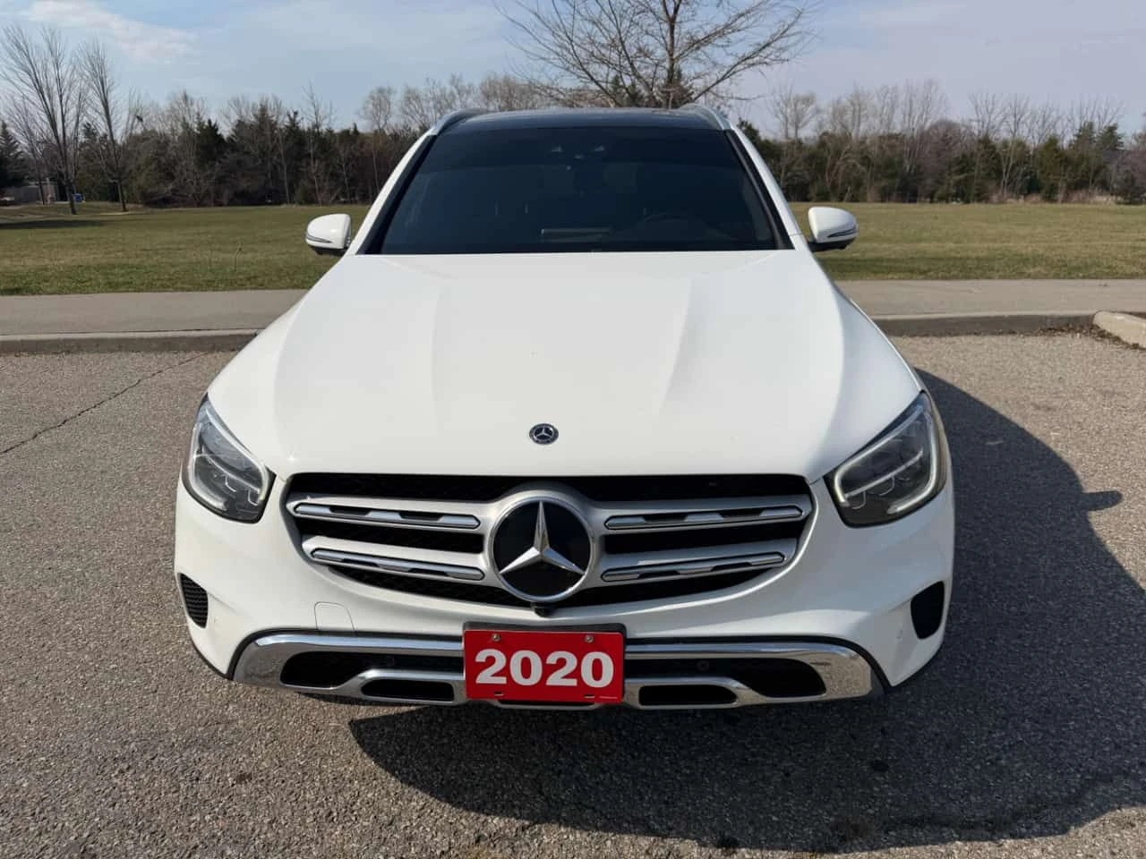 Mercedes-Benz GLC 300 /ПАНОРАМА/ПОДГРЕВИ/360 CAM, снимка 2 - Автомобили и джипове - 54156260
