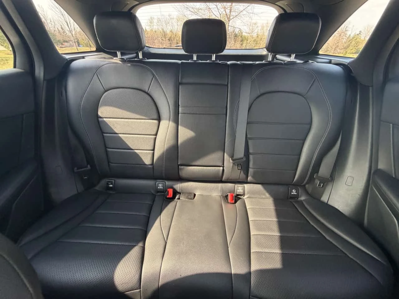 Mercedes-Benz GLC 300 /ПАНОРАМА/ПОДГРЕВИ/360 CAM, снимка 14 - Автомобили и джипове - 54156260