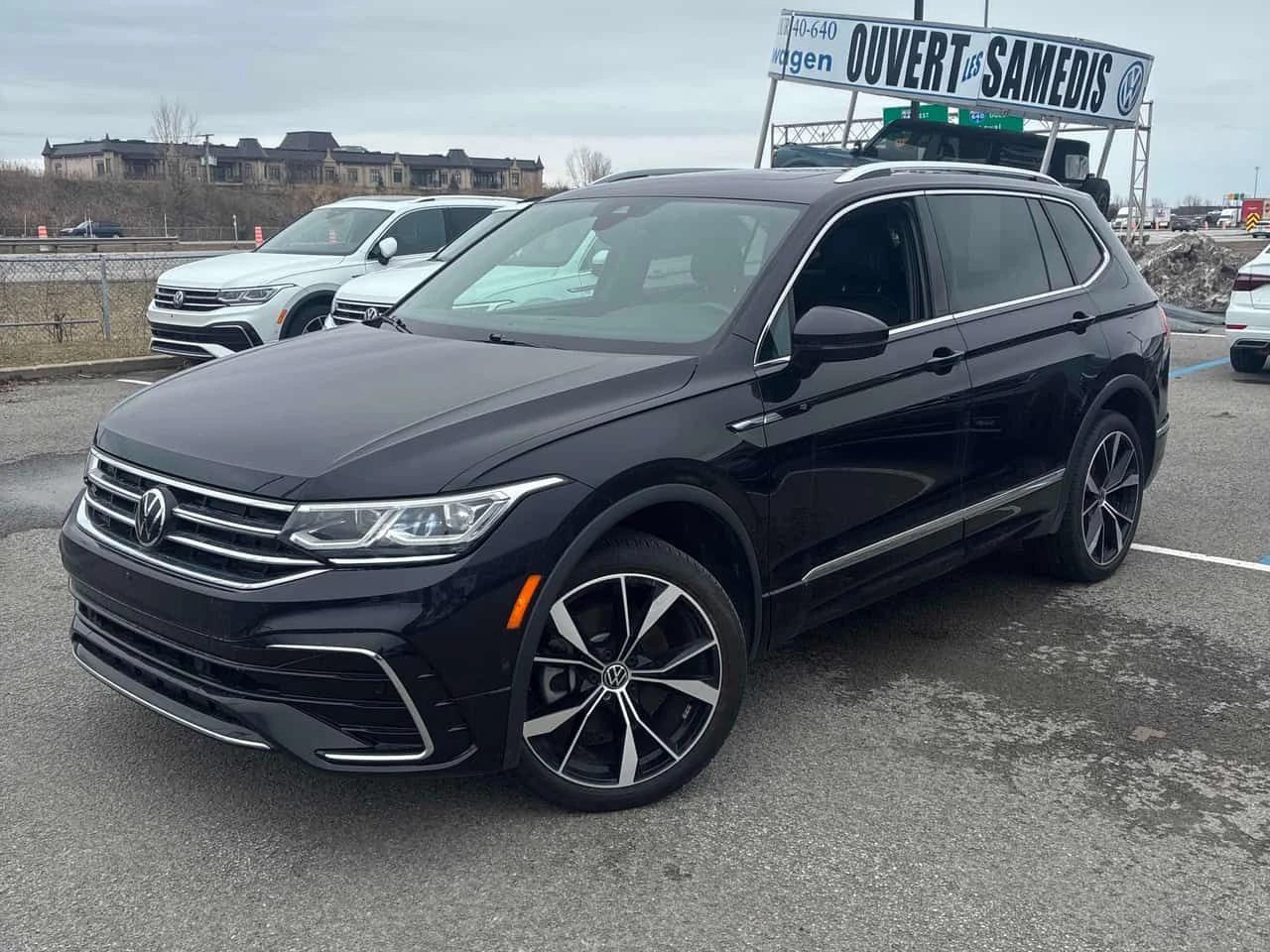 VW Tiguan * Highline R Line * CARFAX * БЕЗ ПЪРВОНАЧАЛНА ВНОС