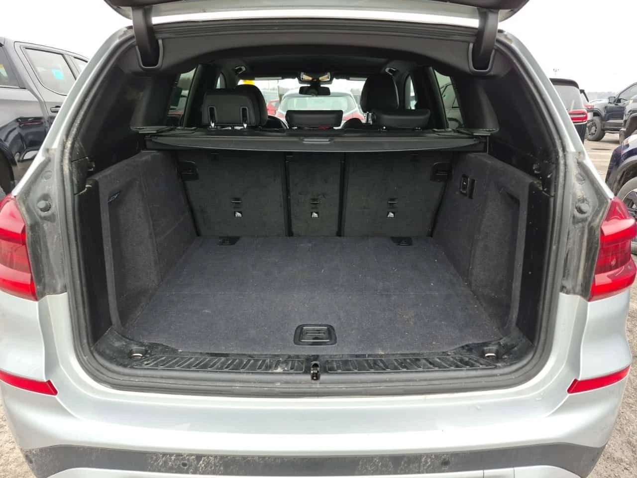 BMW X3 * XDRIVE30I * 2 КЛЮЧА * ПОДГРЕВ * ПАМЕТ * CARPLAY, снимка 14 - Автомобили и джипове - 54209421