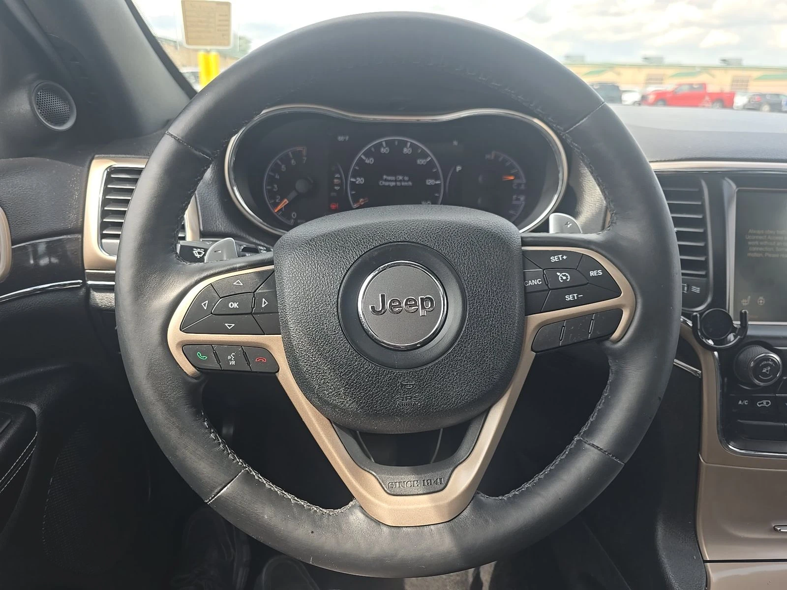 Jeep Grand cherokee 3.6 Limited 8ZF 4x4 Шибедах Подгреви Парктроници, снимка 9 - Автомобили и джипове - 54547772