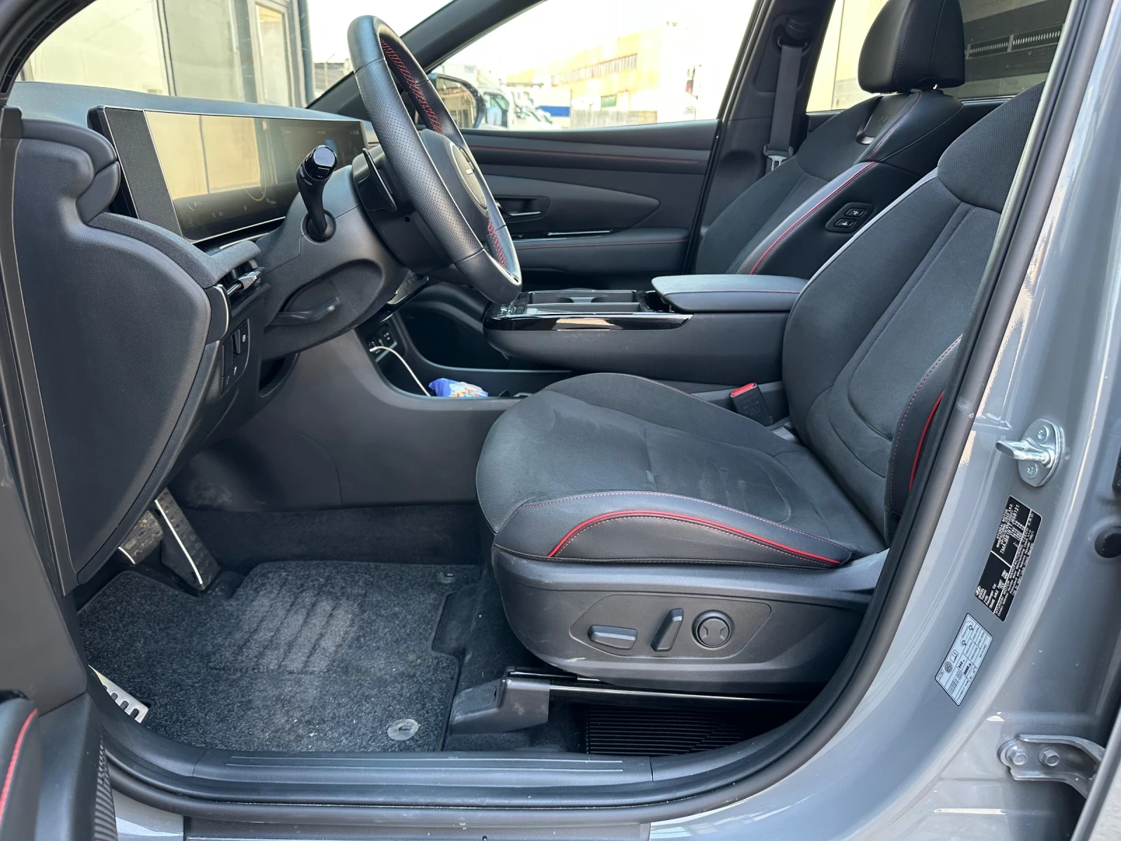 Hyundai Tucson ix35, снимка 8 - Автомобили и джипове - 55120488