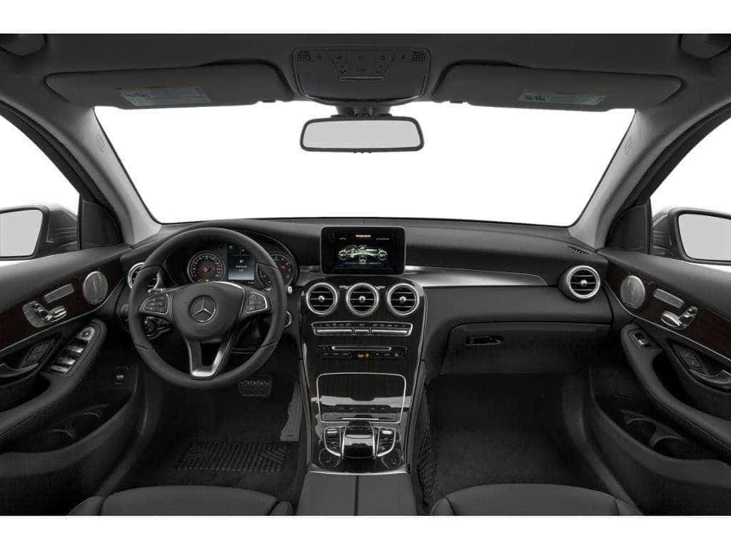 Mercedes-Benz GLC 300 * CARFAX * АВТОКРЕДИТ БЕЗ ПЪРВОНАЧАЛНА ВНОСКА, снимка 4 - Автомобили и джипове - 55577358