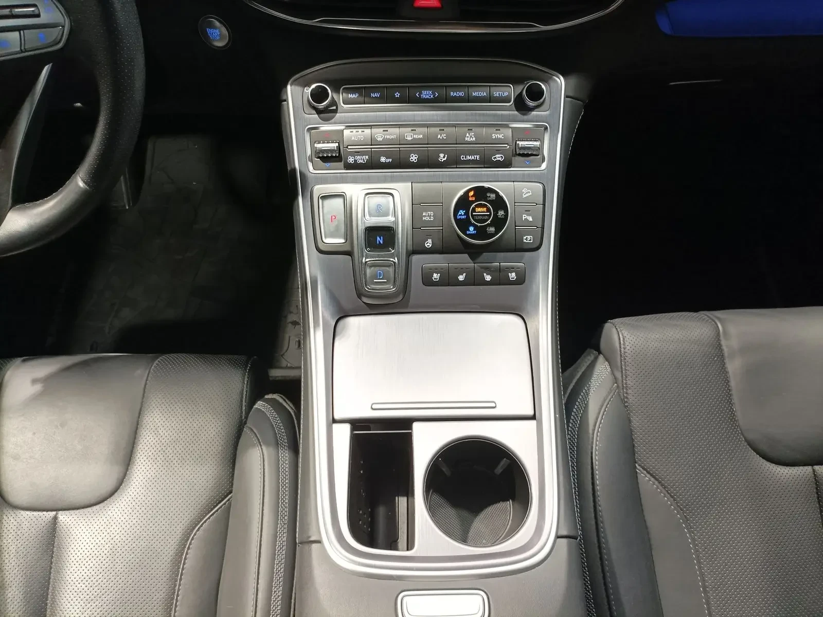 Hyundai Santa fe Hyundai Santa Fe 1.6 T-GDI Signature Hybrid 4WD SE, снимка 12 - Автомобили и джипове - 55786409