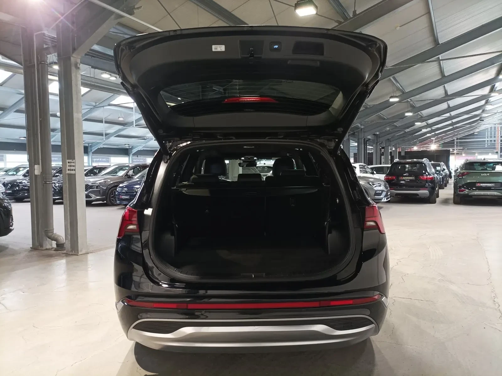 Hyundai Santa fe Hyundai Santa Fe 1.6 T-GDI Signature Hybrid 4WD SE, снимка 6 - Автомобили и джипове - 55786409