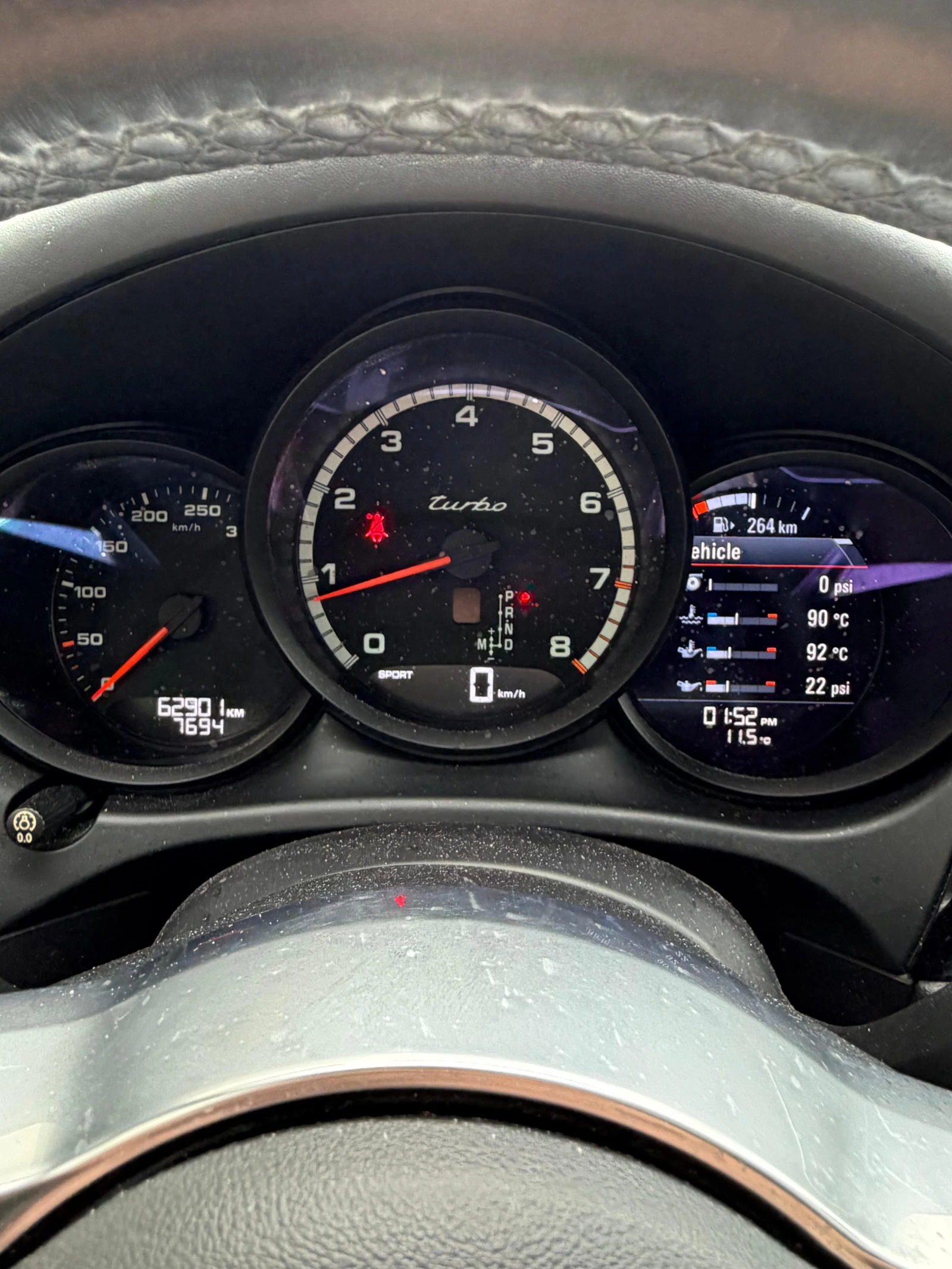 Porsche Macan * Turbo * CARFAX * ОПЦИЯ ЗА ФИНАНСИРАНЕ, снимка 14 - Автомобили и джипове - 56081458