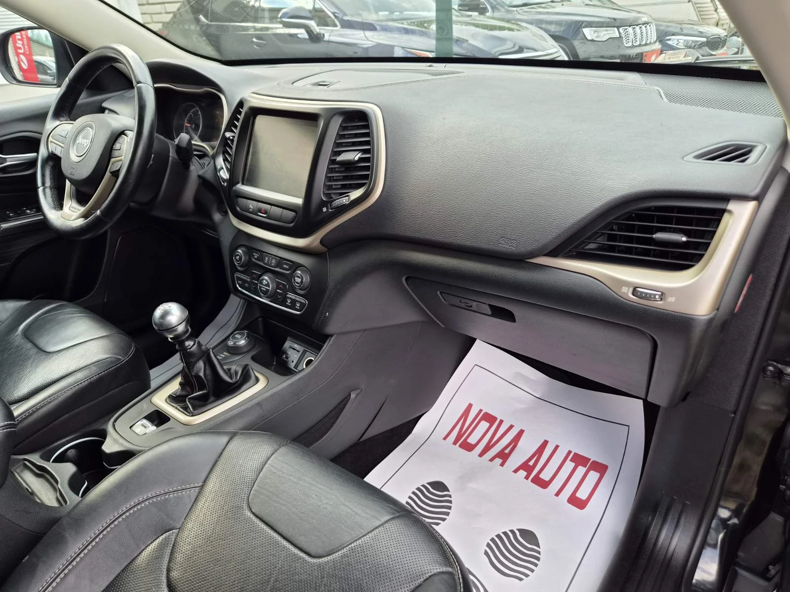 Jeep Cherokee 2.0D-4×4-LIMITED-187.000км, снимка 11 - Автомобили и джипове - 56169356