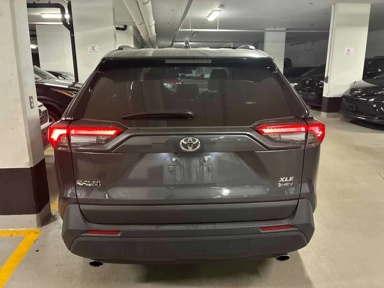 Toyota Rav4 * Hybrid XLE * CARFAX * БЕЗ ПЪРВОНАЧАЛНА ВНОСКА, снимка 4 - Автомобили и джипове - 56240850