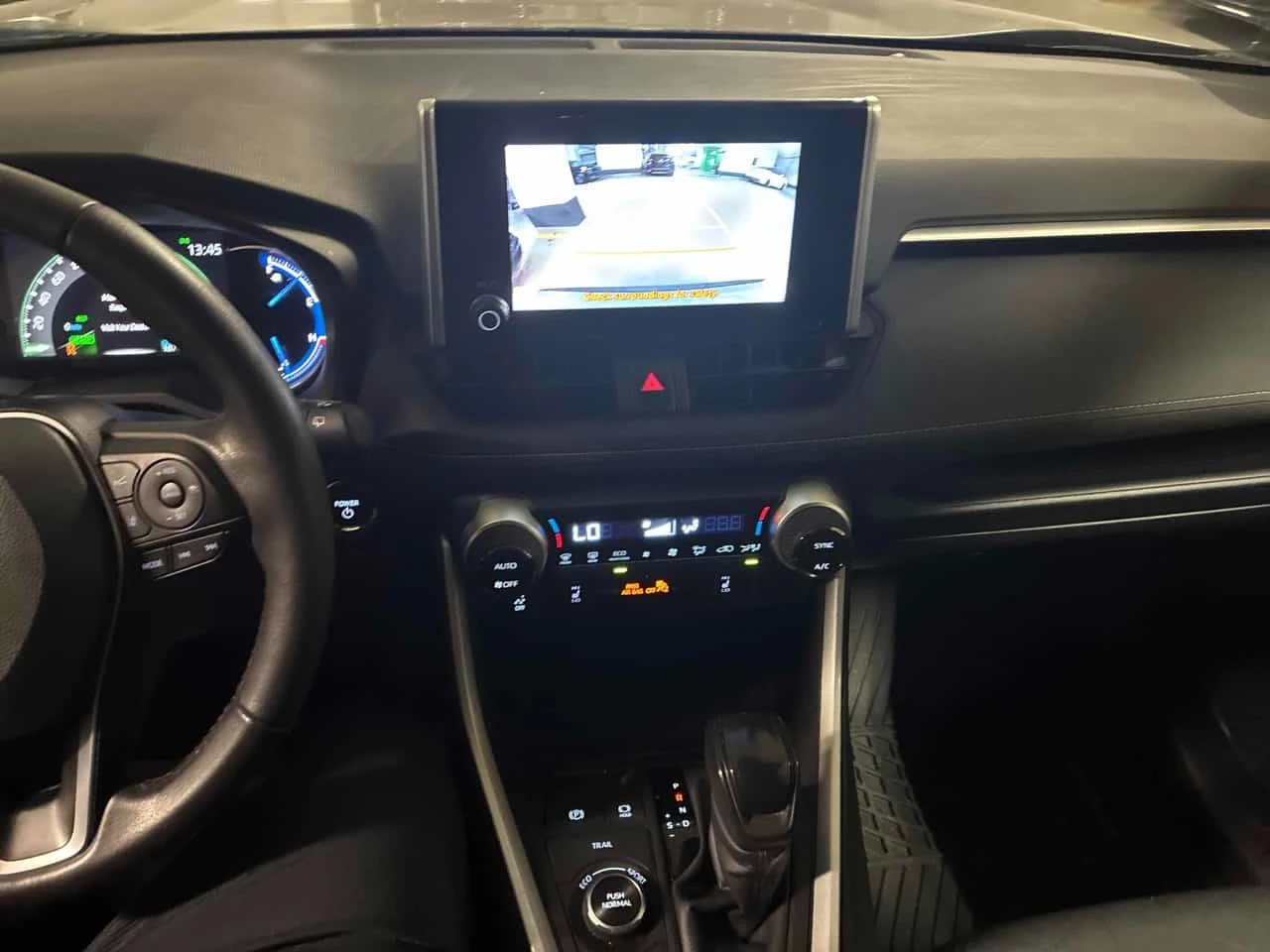 Toyota Rav4 * Hybrid XLE * CARFAX * БЕЗ ПЪРВОНАЧАЛНА ВНОСКА, снимка 9 - Автомобили и джипове - 56240850