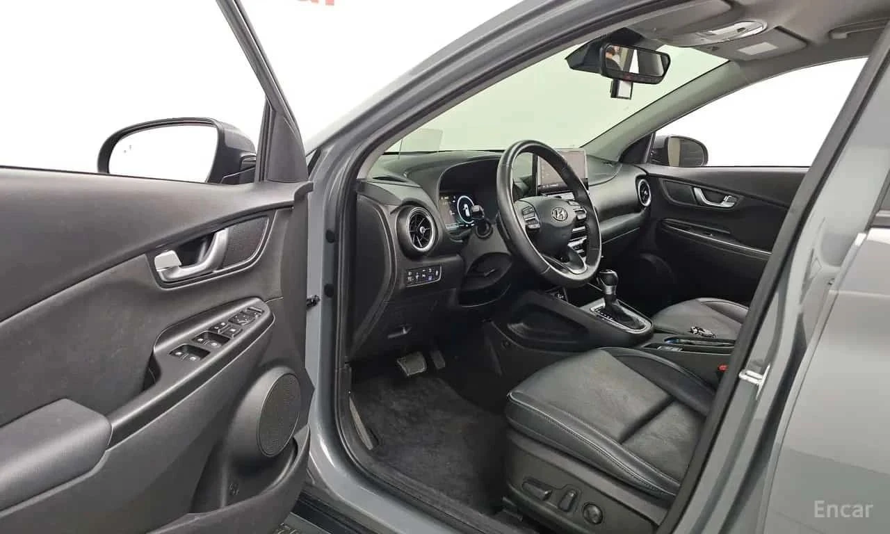 Hyundai Kona, снимка 7 - Автомобили и джипове - 56737334