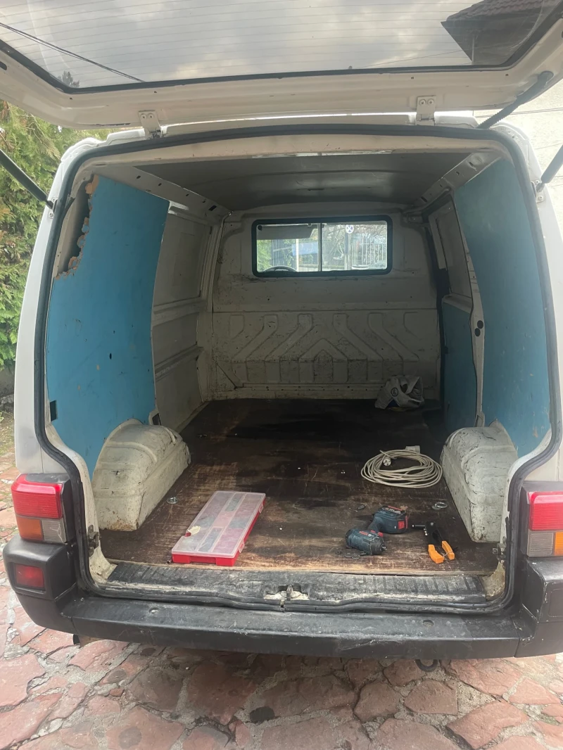 VW T4 1.9 d, снимка 3 - Бусове и автобуси - 48449350