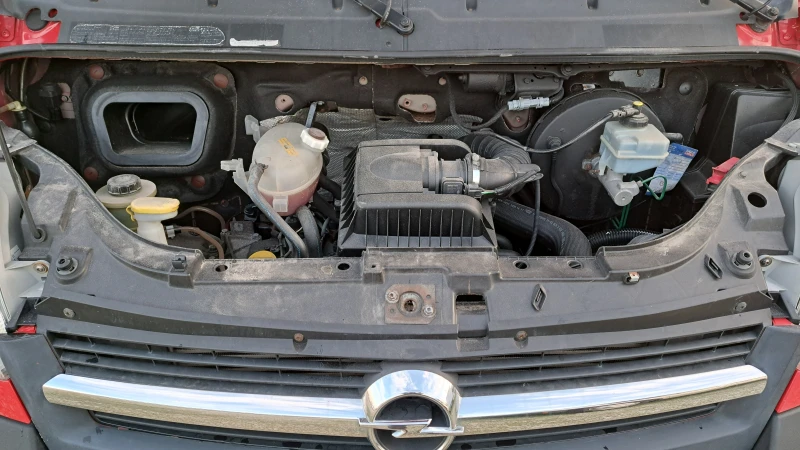 Opel Movano 2.5TDI-6ск./КЛИМАТИК , снимка 16 - Бусове и автобуси - 52842115