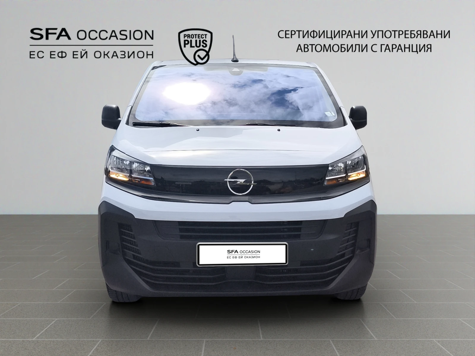 Opel Vivaro MCA Panel Van - 2.0 Diesel//2403283, снимка 2 - Бусове и автобуси - 54884473