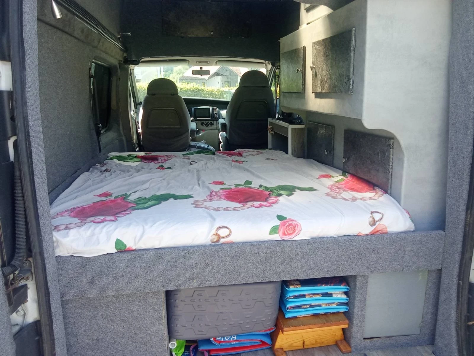 Кемпер Renault Trafic - изображение 5