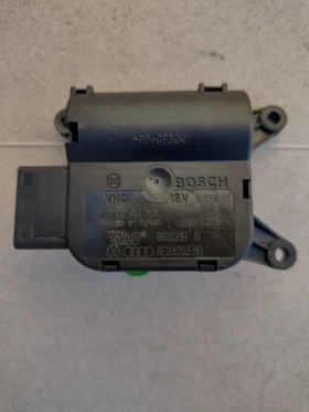 0132801308  Моторче клапи парно за AUDI A4 B7 8E2820511B, снимка 1