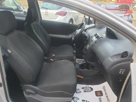 Toyota Yaris 1.3 VVT-i  Газ/Бензин, снимка 10