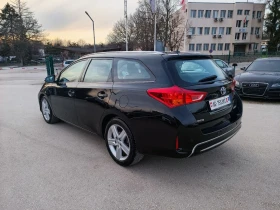 Toyota Auris 1.6i-132кс-ШВЕЙЦАРИЯ-РЪЧКА-6ск-KEYLESS-NAVI, снимка 6