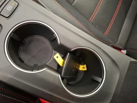 Renault Arkana R.S. Line 1.6 E-TECH, снимка 11