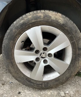 Skoda Rapid 1.4fdi автомат Cus, снимка 12