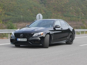     Mercedes-Benz C 63 AMG V8