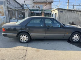 Mercedes-Benz 124, снимка 3