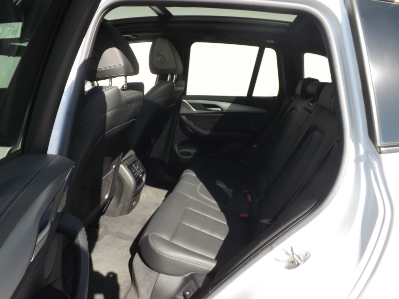 BMW iX3 Impressive, снимка 12 - Автомобили и джипове - 42111534