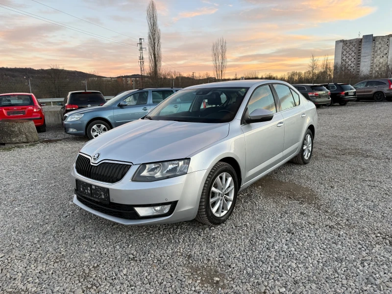 Skoda Octavia 1.6TDI-105PS-DSG, снимка 1 - Автомобили и джипове - 48398939